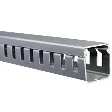 Canaleta Ranurada de 25x25 mm